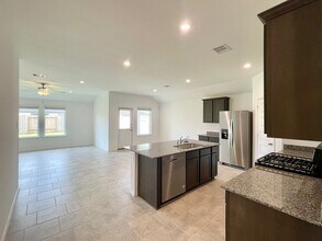 7515 Cattle Walker Ct in Rosharon, TX - Building Photo - Building Photo