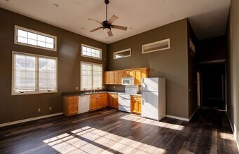 4200 Merchant St in Columbia, MO - Building Photo - Building Photo