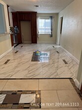 1525 Griffith Pl in Tracy, CA - Building Photo - Building Photo