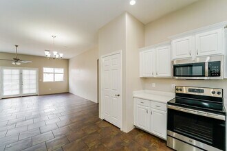 7380 E Poinciana Pl in Tucson, AZ - Building Photo - Building Photo