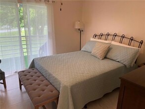 59 Prescott C, Unit 59 in Deerfield Beach, FL - Building Photo - Building Photo