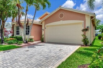 7566 Pebble Shores Terrace in Wellington, FL - Building Photo - Building Photo