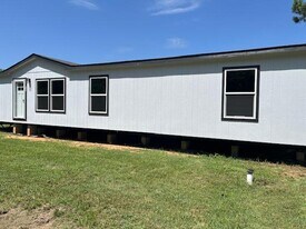 621 Kevin St in Mineola, TX - Building Photo