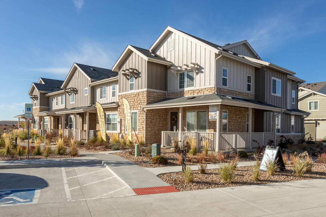 BB Living at Murphy Creek - Historical in Aurora, CO - Foto de edificio