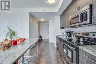 225-1225 Sackville St in Toronto, ON - Building Photo - Building Photo