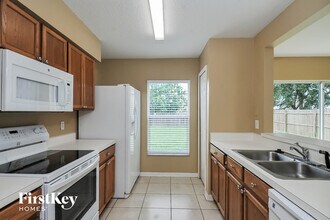 4512 Ethan Way in Plant City, FL - Building Photo - Building Photo