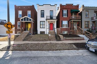 2918 Sidney St in St. Louis, MO - Building Photo