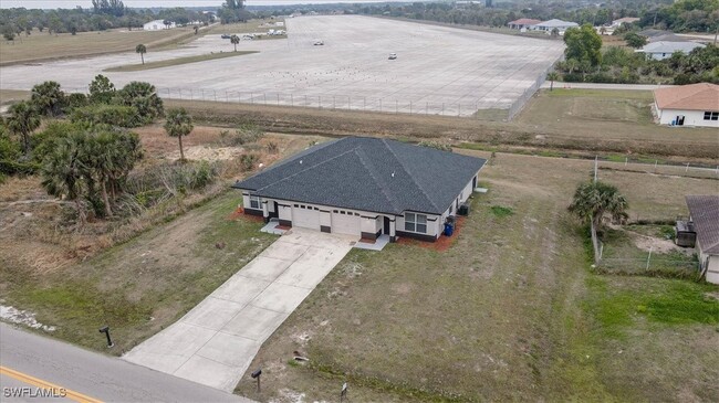 3980 Sunset Rd in Lehigh Acres, FL - Building Photo - Building Photo