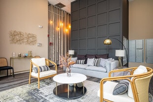 525 Parkway Dr NE in Atlanta, GA - Building Photo