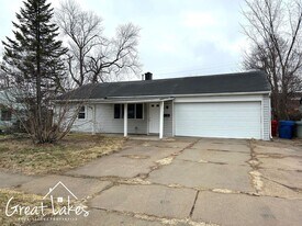 14405 Knox Ave in Warren, MI - Building Photo