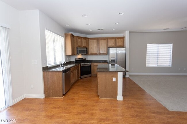property at 313 Gemstone Hill Ave