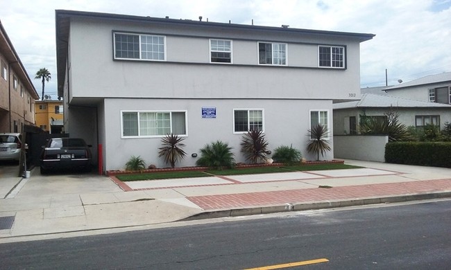 3212 Bagley Ave in Los Angeles, CA - Foto de edificio - Building Photo