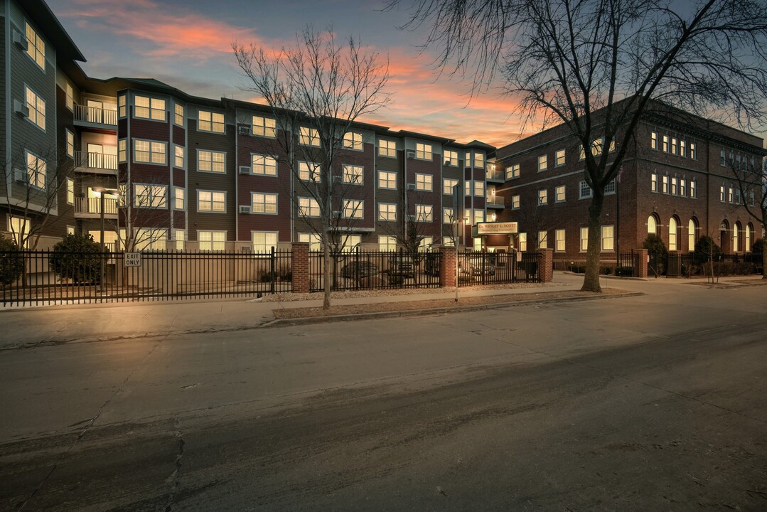 Dr. Wesley Scott in Milwaukee, WI - Building Photo