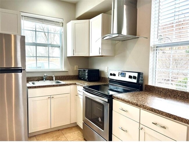 property at 4236 E Cherokee Dr