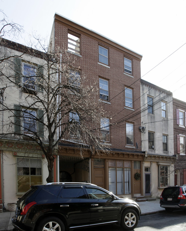 Candle Court in Philadelphia, PA - Foto de edificio - Building Photo