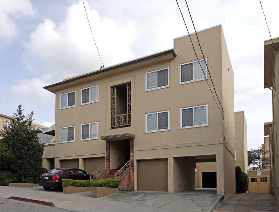 840 Warfield Ave in Oakland, CA - Foto de edificio