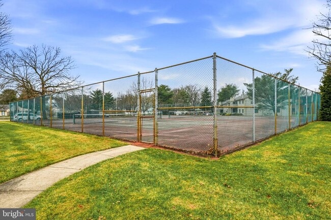 1404 Woodhollow Dr in Evesham, NJ - Building Photo - Building Photo