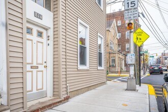 814 28th St in Union City, NJ - Building Photo - Building Photo