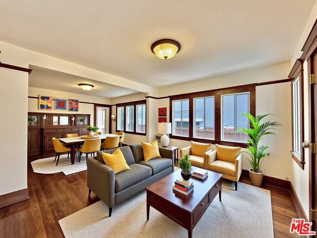 property at 1110 Echo Park Ave