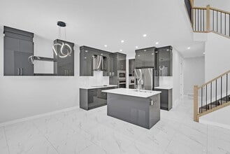 3522 41 Av in Beaumont, AB - Building Photo - Building Photo