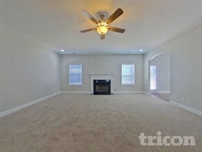 7915 Alta Ct in Lithia Springs, GA - Building Photo - Building Photo