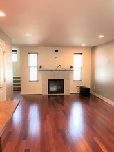 834 N 145th Ln in Shoreline, WA - Building Photo - Building Photo