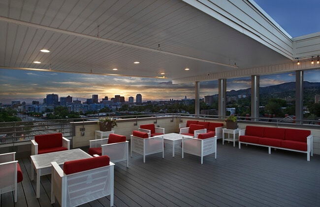 Liberty Blvd Apartments in Salt Lake City, UT - Foto de edificio - Building Photo