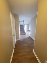 2061 Polk Ln in Lexington, KY - Building Photo - Building Photo