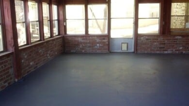 11318 E Park St in Sugar Creek, MO - Building Photo - Building Photo