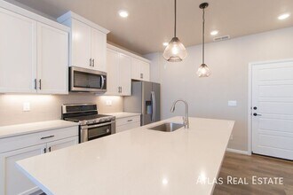 9486 W 58th Ave in Arvada, CO - Building Photo - Building Photo