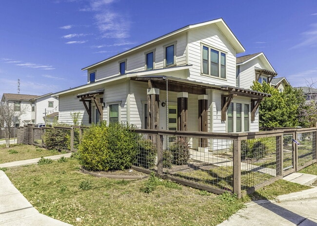 property at 603 Burleson St