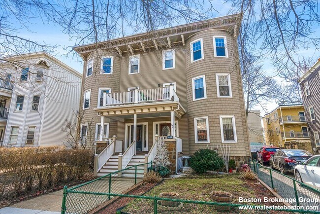 property at 773 Columbia Rd