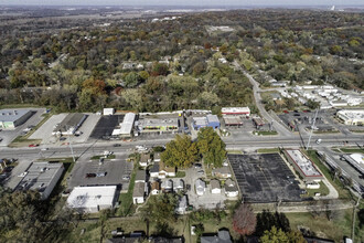 11601 E US Highway 24 in Independence, MO - Building Photo - Building Photo