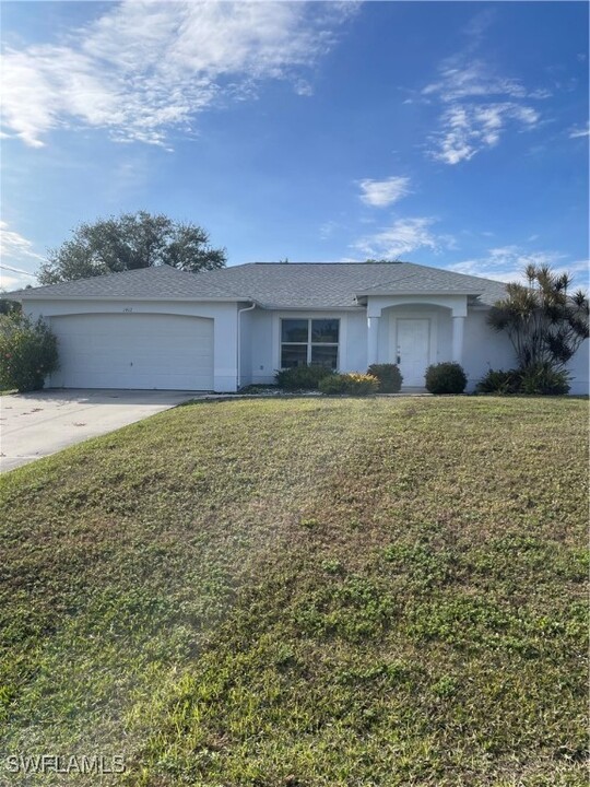 1412 SW 19th Pl in Cape Coral, FL - Building Photo