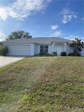 1412 SW 19th Pl in Cape Coral, FL - Foto de edificio - Building Photo