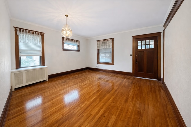 1267 Hewitt Ave in St. Paul, MN - Foto de edificio - Building Photo