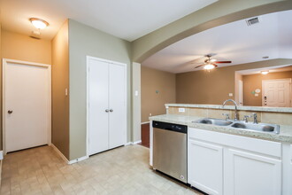 9315 Cold River Ct in Humble, TX - Building Photo - Building Photo