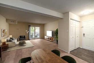 Goshen Terrace in West Chester, PA - Building Photo - Building Photo