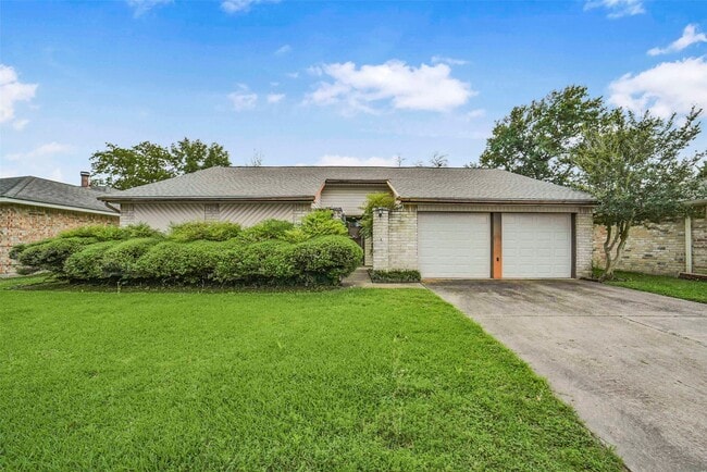 property at 16323 Summer Dawn Ln