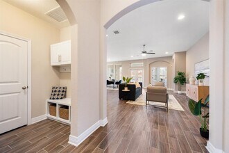 521 Betony Lp in Buda, TX - Building Photo - Building Photo