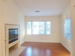 6930 Gregorich Dr in San Jose, CA - Building Photo - Building Photo