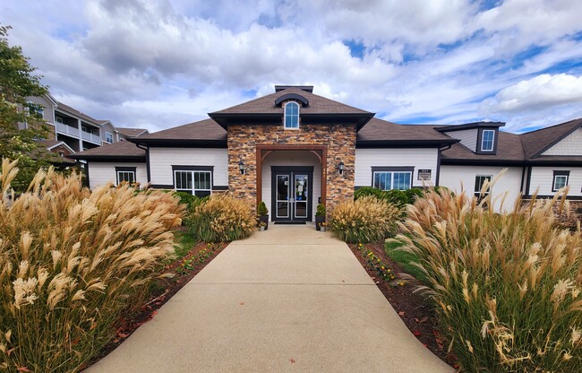 The Avenue at Nicholasville in Nicholasville, KY - Foto de edificio - Building Photo