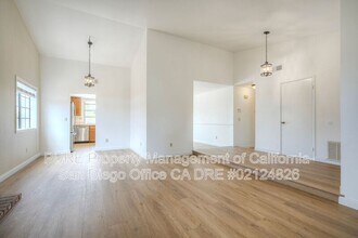 3540 Roselle Ave in Oceanside, CA - Building Photo - Building Photo