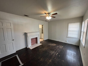 1507 26th St in Lubbock, TX - Building Photo - Building Photo