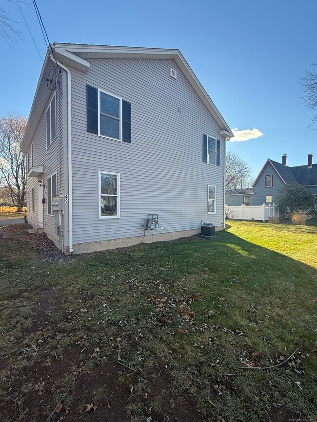 49 Franklin St in Vernon, CT - Building Photo - Building Photo