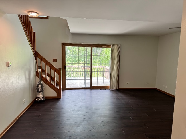1407 Oak Leaf Ln in Woodstock, IL - Building Photo - Building Photo