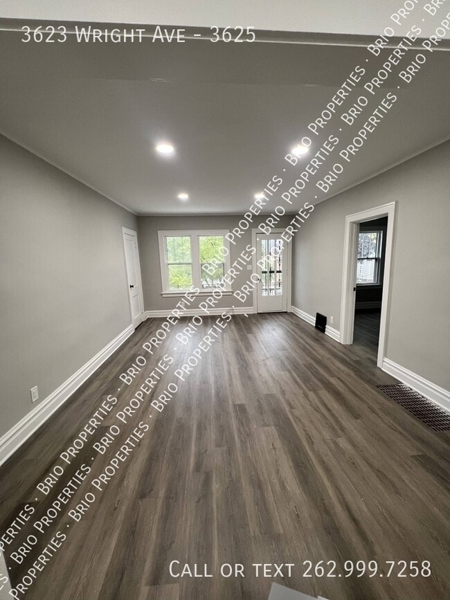 3623 Wright Ave in Racine, WI - Building Photo - Building Photo