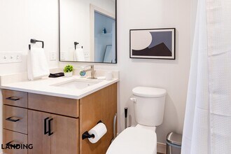 5000 Euclid Ave in Cleveland, OH - Building Photo - Building Photo