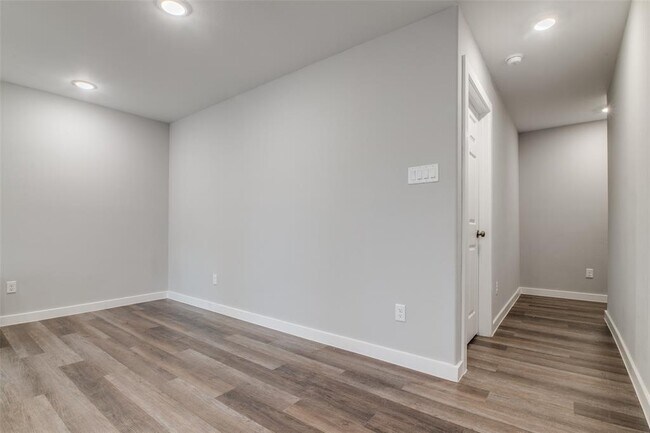 5705 Breland St-Unit -B in Houston, TX - Building Photo - Building Photo