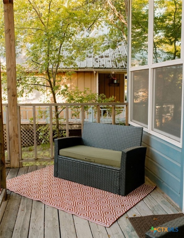 property at 8 Rock Creek Dr